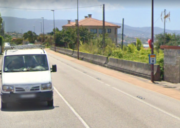 Muere un motorista en Vigo tras colisionar con un coche, cuyo conductor fue evacuado a Povisa