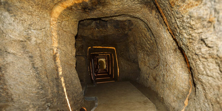 Así son (y suenan) por dentro las galerías subterráneas que se abren al público en O Castro