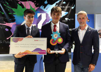 La UVigo gana a la Universidad de Sevilla en la final de la competición de debate LEDU STEM Cátedras Telefónica