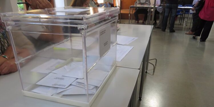 Una batalla de DJs o guarderías para animales, entre las propuestas de los partidos para Vigo