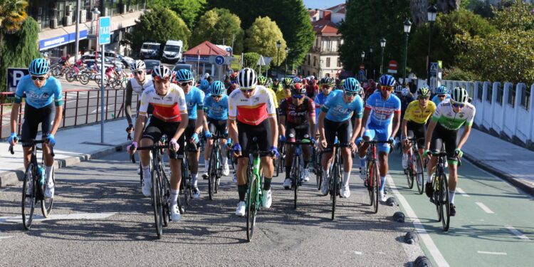 El guatemalteco Chumil se apunta una accidentada Vigo Copa España