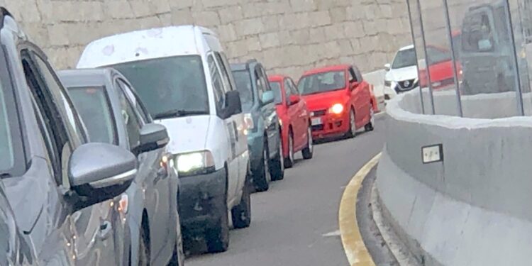 El incomprensible cierre del túnel de Lepanto