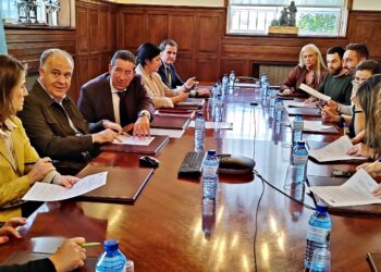 Puerto de Vigo y comité de empresa firman un nuevo acuerdo para actualizar la situación laboral de la plantilla