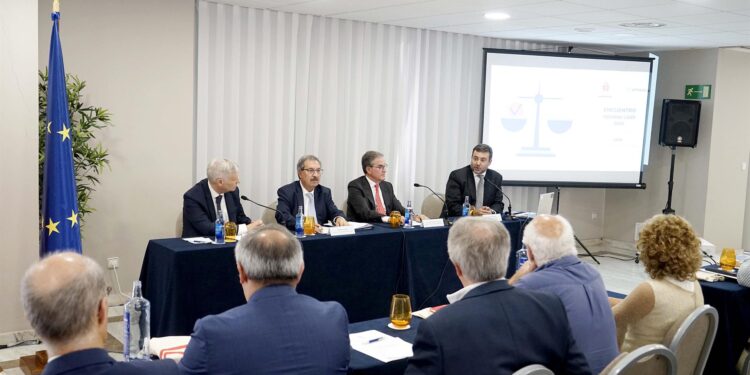 Jueces españoles y portugueses se reúnen en Vigo para abordar cuestiones comunes y consolidar su «buena relación»