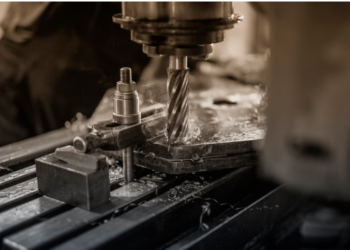 Aprende los aspectos más importantes del montaje de maquinaria