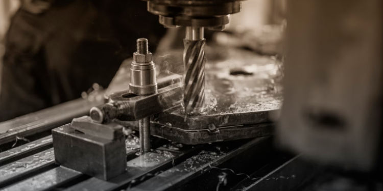 Aprende los aspectos más importantes del montaje de maquinaria