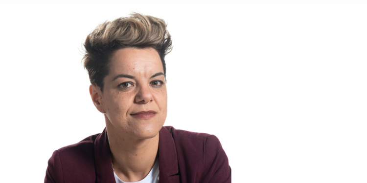 Dimite una concejala socialista de Redondela por «discrepancias irreconciliables» con Digna Rivas