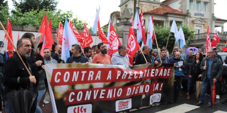 Trabajadores del metal claman en Vigo por las propuestas «ridículas» de la patronal para el convenio