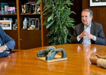 Reigosa y Caballero se reúnen para abordar la cesión del edificio Siemens de la ETEA