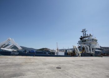 El ‘Ártabro’ termina su misión en el ‘Villa de Pitanxo’ sin hallar ningún cuerpo en la zona del naufragio