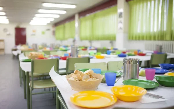 Vigo abrirá el lunes la solicitud de becas de comedor para el próximo curso