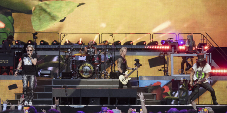 Caballero no confirma si existió acuerdo previo con Guns N’ Roses y asume que pueda haber acciones legales