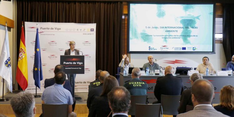 La Xunta pone de ejemplo de buenas prácticas medioambientales la estrategia ‘Blue Growth’ del puerto de Vigo