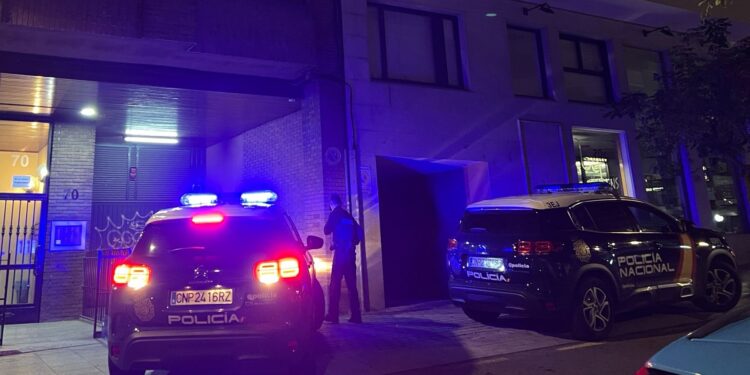 Piden 18 años de cárcel para el sexagenario que mató a su vecina en un piso de la calle Zamora de Vigo