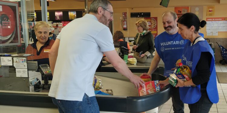 Recaudación récord para el Banco de Alimentos de Vigo durante el Mayo Solidario de Gadis