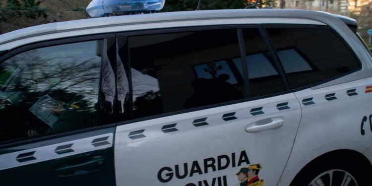 Se suicida el guardia civil que mató a su expareja en Oia al verse acorralado en un monte