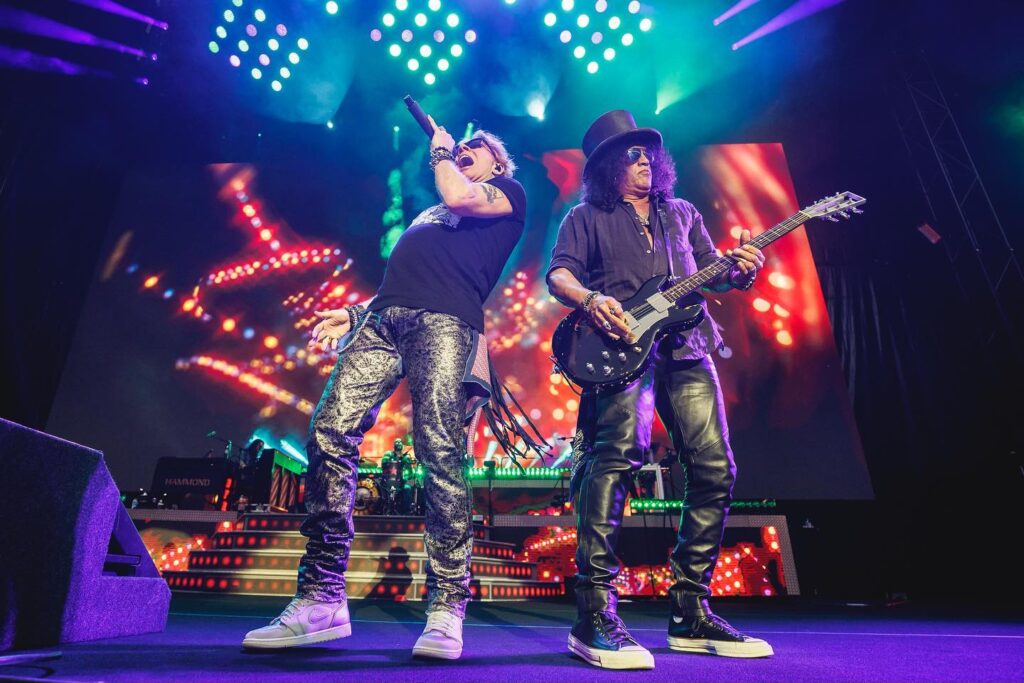 El cartel más vigués para un concierto histórico: Guns N’ Roses cabalgan sobre Balaídos