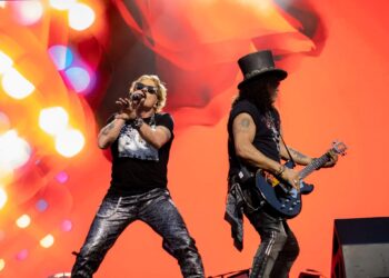 Vitrasa pondrá tres lanzaderas para regresar del concierto de Guns N’ Roses en Balaídos