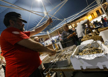 ¿A qué hoguera ir por San Juan en Vigo? Estos son los planes que proponen los distintos barrios de la ciudad