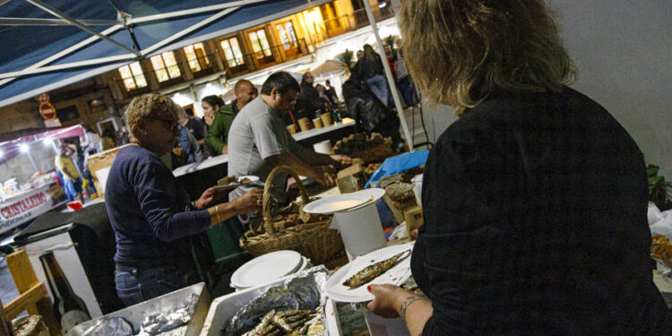 Vigo acogerá 16 sardinadas por San Juan y amplía a 25 el número de hogueras solicitadas