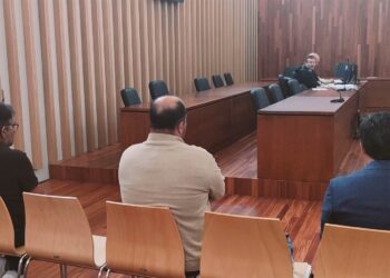 Aplazado el juicio contra un exdirector de una sucursal bancaria de Vigo por cuestiones procesales