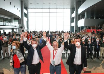 Abel Caballero apunta a Carmela Silva y David Regades como cabezas de lista en Pontevedra a Senado y Congreso