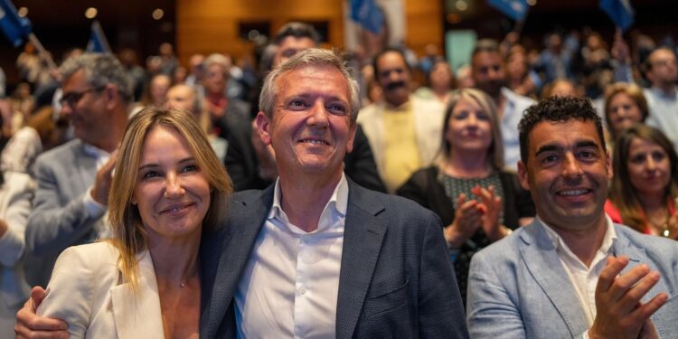 Luis López se afianza para presidir la Deputación de Pontevedra, mientras Tapias rechaza ir al Congreso