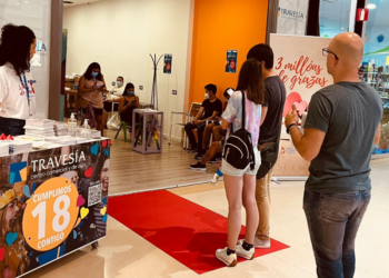 Campaña para promover la donación de sangre en Vigo con una entrada de cine de regalo