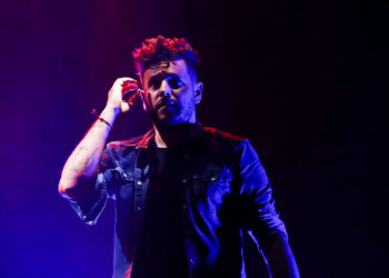 No mires a los ojos de Pablo López