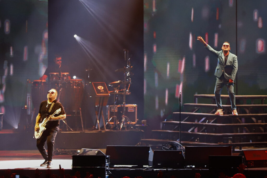 Alejandro Sanz deslumbró a los asistentes en el Auditorio de Castrelos