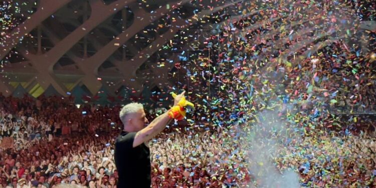 Alejandro Sanz pregunta: «Vigo… Entonces ¿qué?» Y Vigo le responde