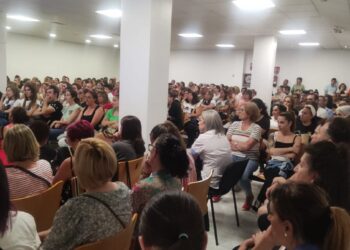 Suspenden la huelga del comercio de alimentación de Pontevedra tras ofrecer la patronal una subida del 13%