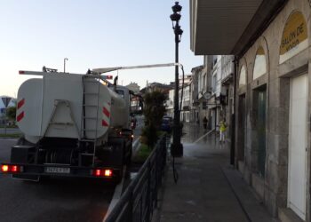 Baiona refuerza los servicios de limpieza en el municipio