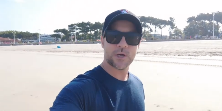 Bisbal y su caminata por Samil tras triunfar en Castrelos: «A disfrutar de la vida»