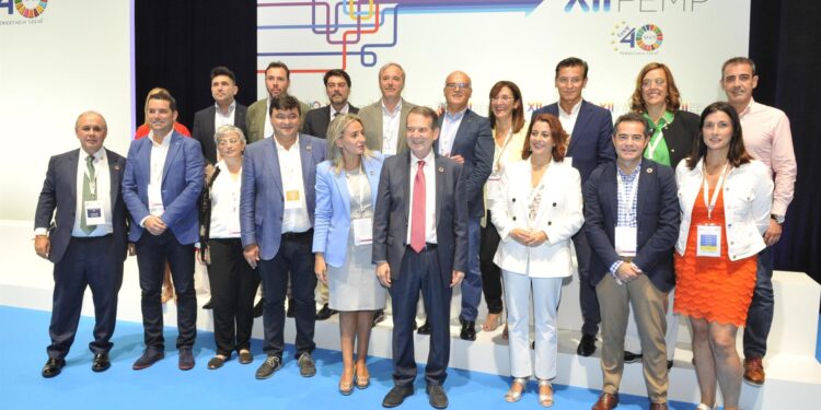 Caballero convoca reunión de la FEMP el 23 de septiembre para renovar los órganos de dirección tras las municipales