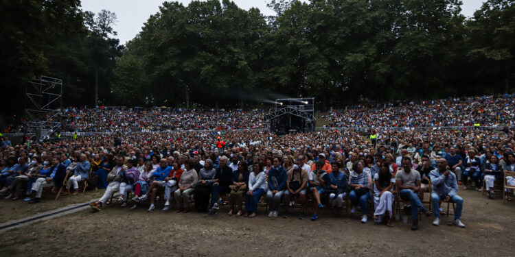 El PP insta a Caballero a ceder su espacio como “telonero por contrato” en Castrelos a los grupos locales