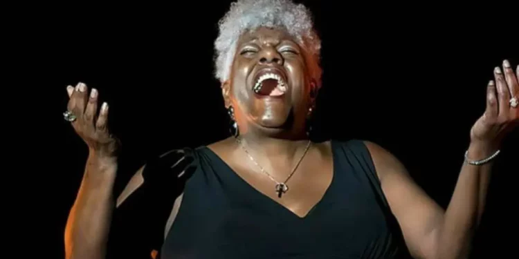 Gana con Vigoé cinco entradas dobles para el concierto de Tia Carroll en la Sala Rouge