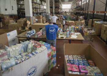 El Banco de Alimentos de Vigo repartió casi 900.000 kilos de comida en el primer semestre del año