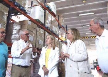 El PP denuncia en Vigo que los socialistas no quieren que se hable «de la economía real» de las familias