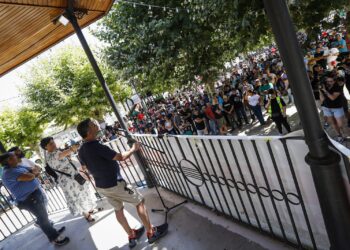 Los sindicatos del metal anulan los paros para negociar, pero harán una huelga indefinida si no hay acuerdo