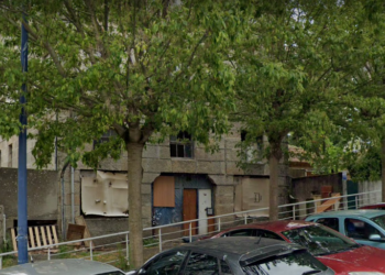 El crimen de la calle Coruña se cometió en la puerta de la casa abandonada que compartían agresor y víctima