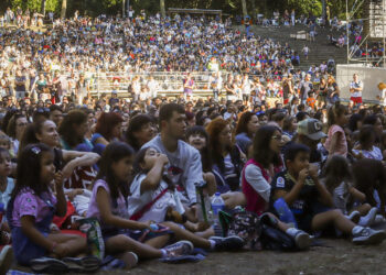 Castrelos alzó el telón de los espectáculos infantiles con ‘Pinocho’: miércoles de musicales para toda la familia