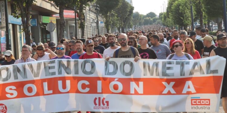 Patronal y sindicatos del metal firman un preacuerdo, que debe aprobar la asamblea de trabajadores