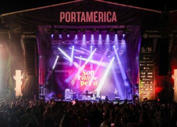 PortAmérica afronta su segunda jornada con un Sebastián Yatra pasado por agua