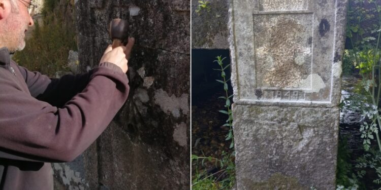 El Concello de O Rosal retira dos símbolos franquistas de una fuente y un puente