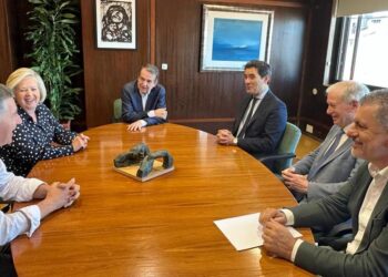 La festividad del Cristo en Vigo ya tiene pregonera y portador del estandarte de la cofradía