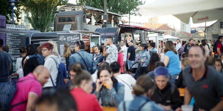Rilla Na Rúa llega a Ramallosa con catorce ‘foodtrucks’, conciertos, mercadillo y actividades infantiles