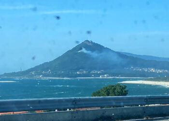 Incendio en el monte de Santa Trega en A Guarda