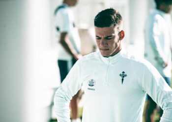 Santi Mina vuelve a entrenar con el Celta en la víspera de la reunión del TSJA sobre su caso de abuso sexual