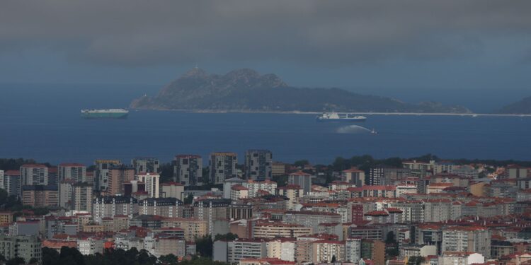 El tráfico del puerto de Vigo sube un 0,4% en el primer semestre